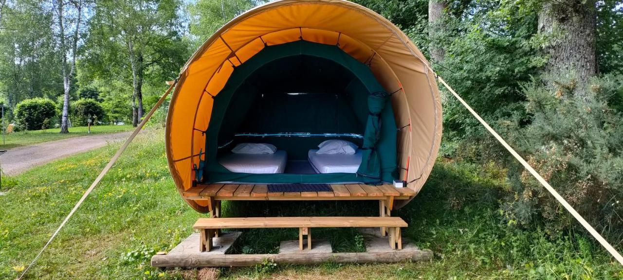 Camping 3 Etoiles - Piscine Chauffee - Vue Montagne Сен-Жирон Екстериор снимка